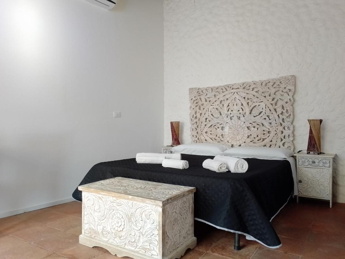 Boutique De Charme Self Check-in - Accesso Autonomo Affittacamere Alghero